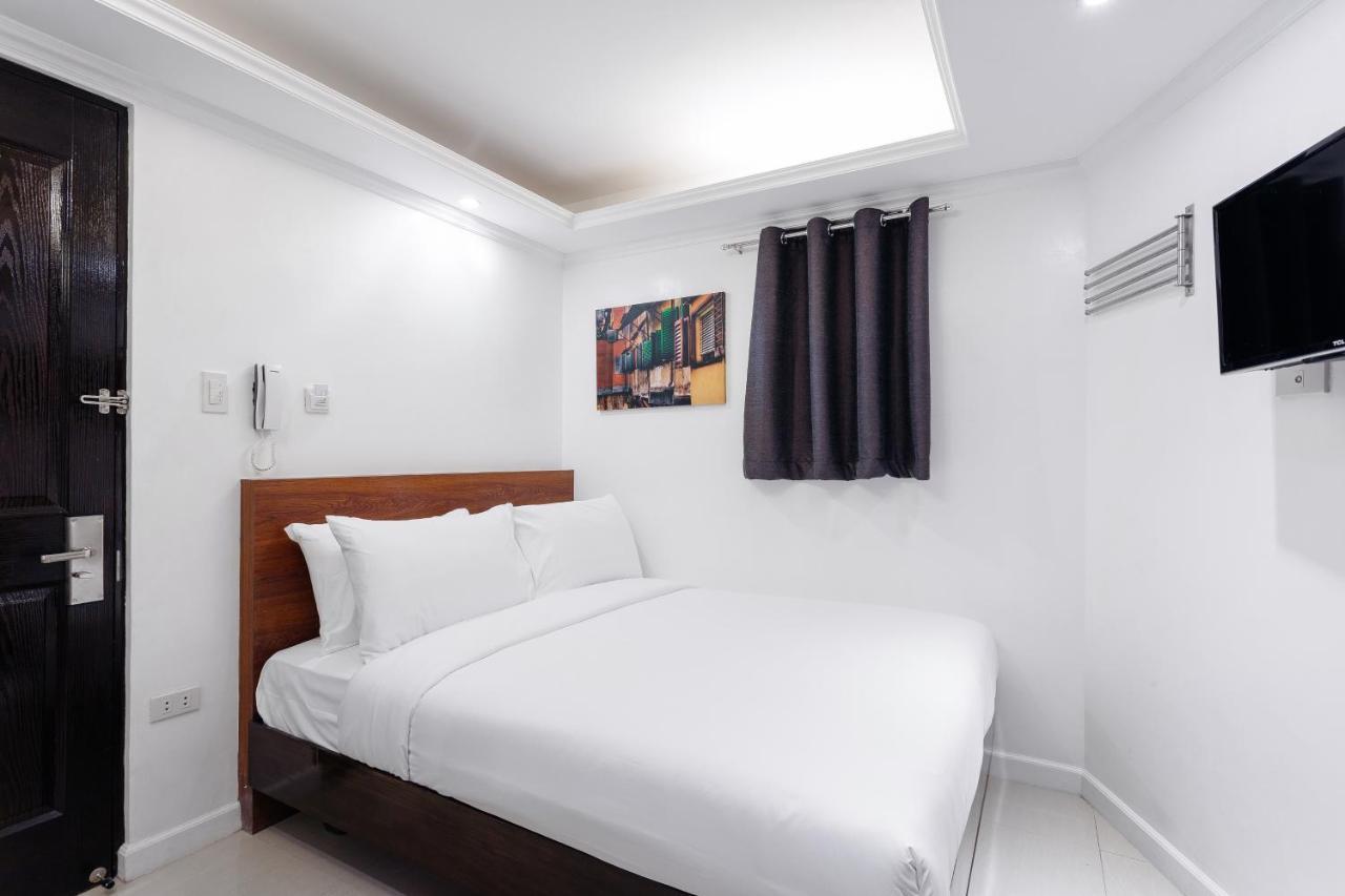 Nest Nano Suites Poblacion - Makati Makati City Buitenkant foto