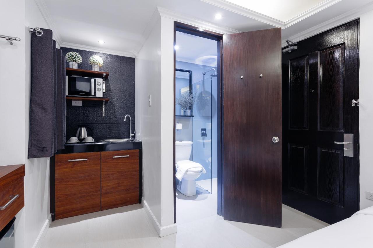 Nest Nano Suites Poblacion - Makati Makati City Buitenkant foto