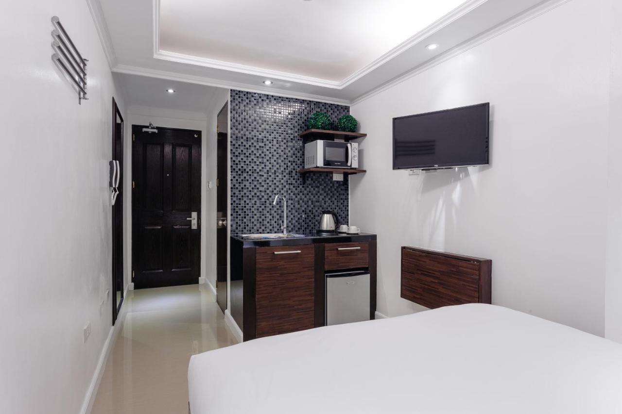 Nest Nano Suites Poblacion - Makati Makati City Buitenkant foto